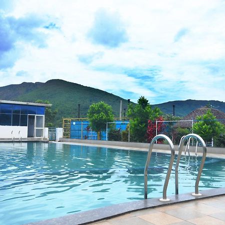 Vana Resort Араку Экстерьер фото